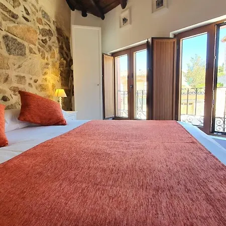 Casas Del Castillo, 3 * Ávila