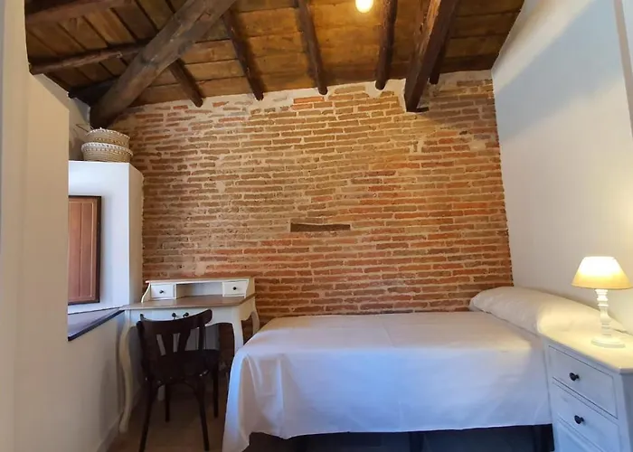 Casas Del Castillo, 3 Hébergement de vacances Ávila