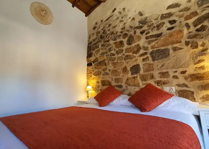 Casas Del Castillo, 3